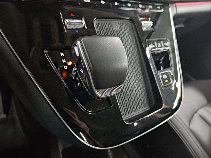 HQ9 PHEV 2024 2.0T AWD Luxury photo 6