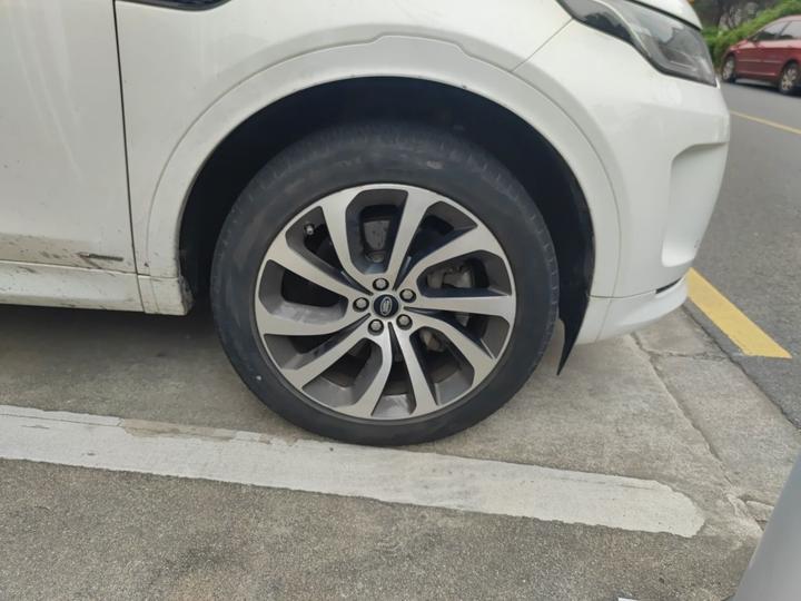 Discovery Sport 2020 249PS R-Dynamic Performance photo 8