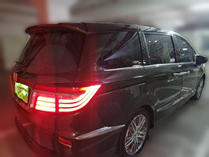 Elysion 2019 2.0L Hybrid Luxury photo 6
