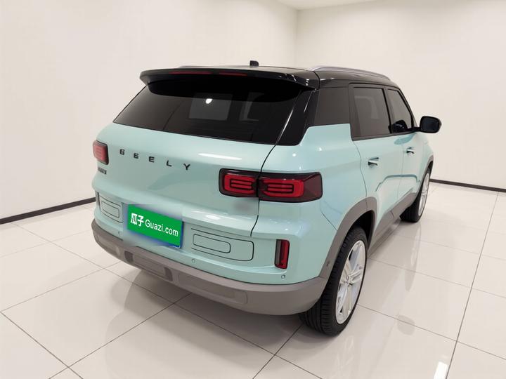 Geely icon 2022 1.5TD photo 4
