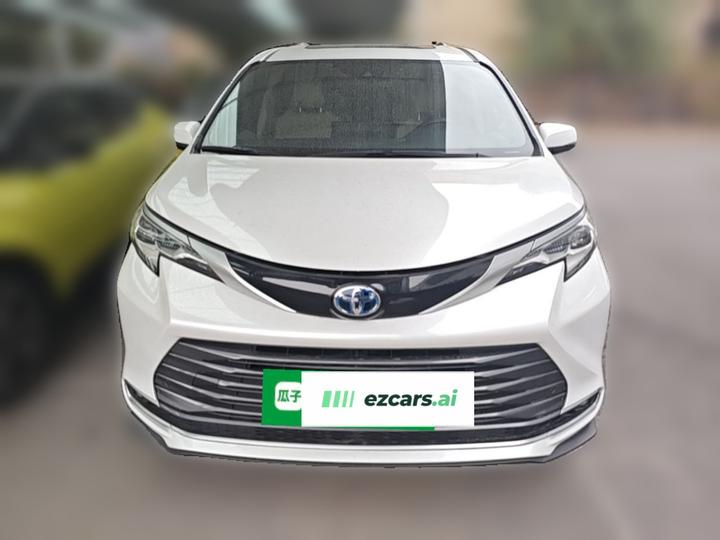 Sienna 2021 2.5L Hybrid Supreme photo 2