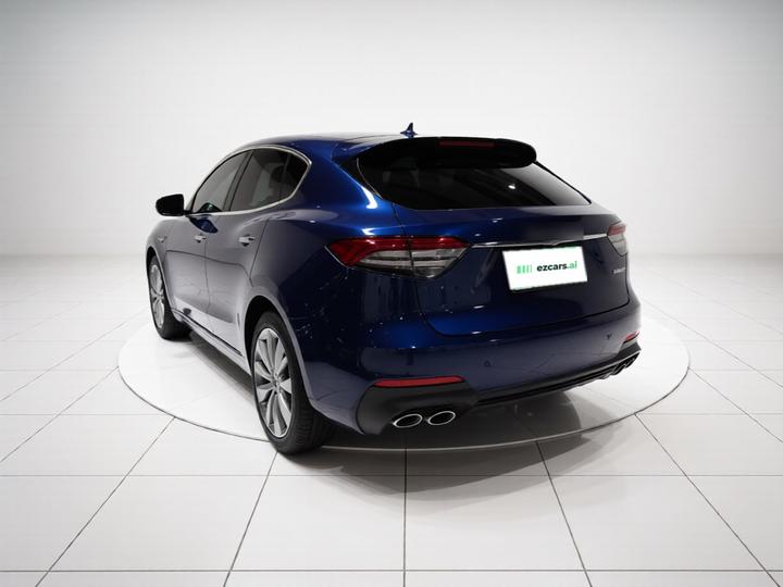 Levante 2022 3.0T Modena photo 4
