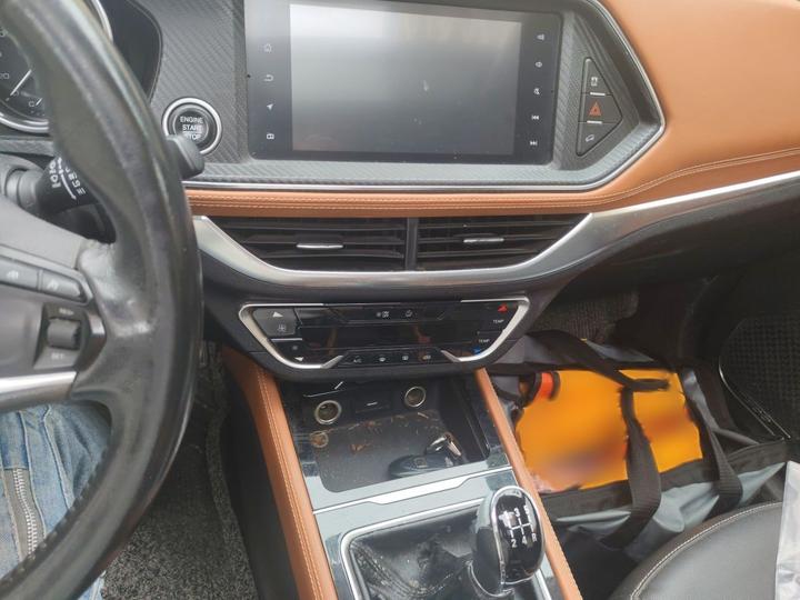 T300 2017 1.5L MT Exclusive photo 5