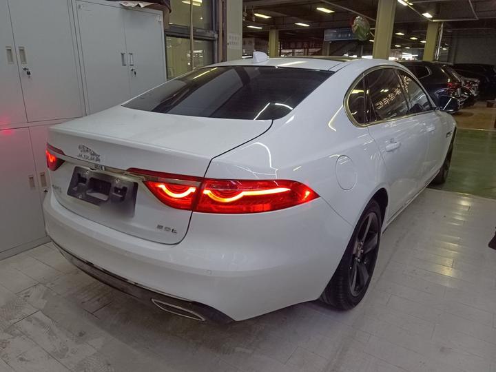 XFL 2020 XFL 2.0T P200 RWD Elite photo 4