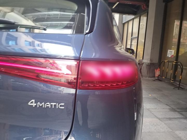 EQS SUV 2023 450 4MATIC photo 7