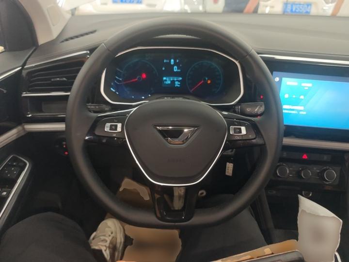 VS5 2026 280TSI AT photo 2