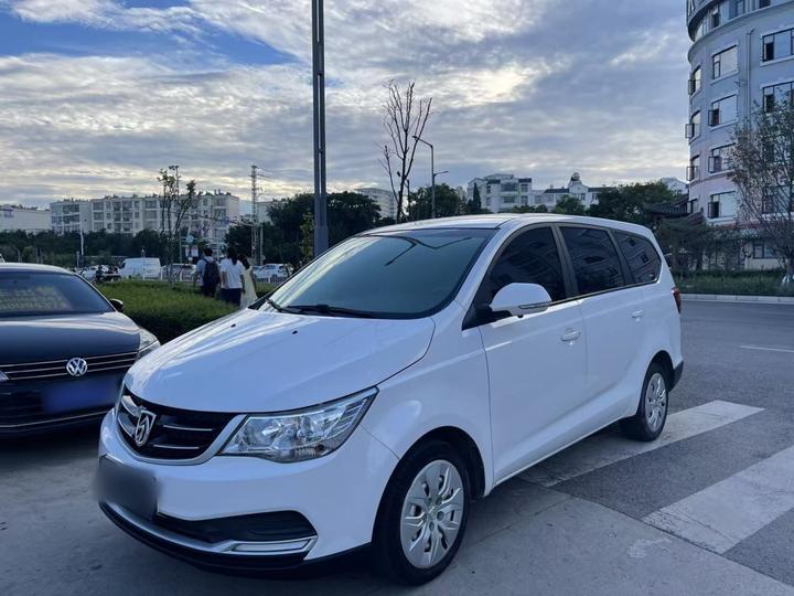 730 2019 1.5L MT Value 7-Seater China VI