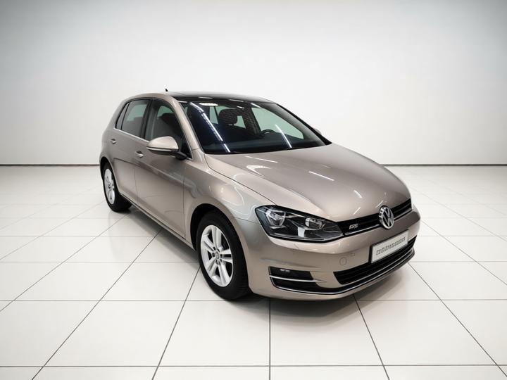 Golf 2016 230TSI AT Comfort photo 3
