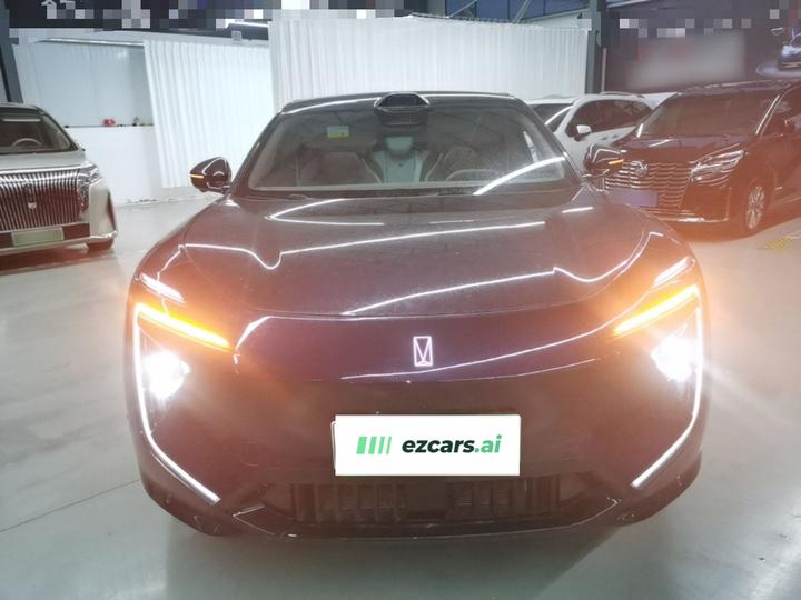 07 2026 Ultra EV AWD photo 2