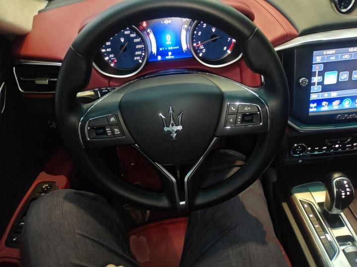 Ghibli 2014 3.0T Standard photo 2
