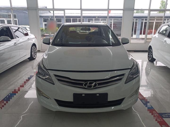 Verna 2014 1.4L MT Smart GLS photo 2
