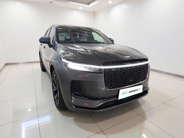 Li Auto ONE 2021 EREV 6-Seater photo 3