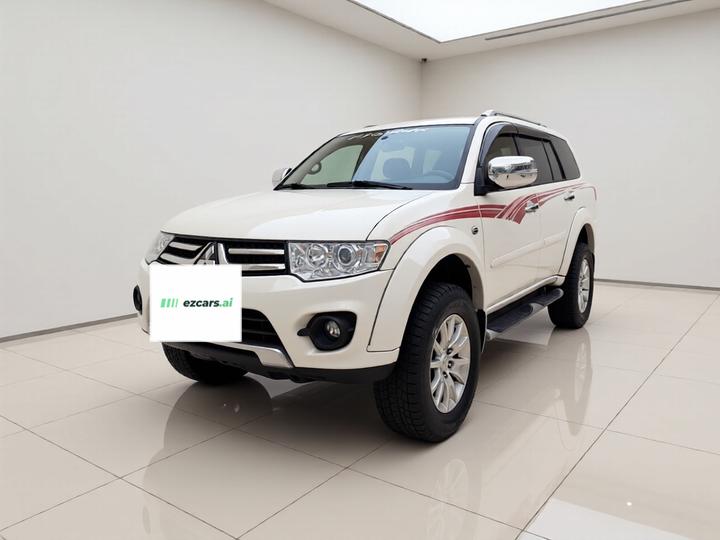 Pajero 2013 3.0L AT AWD Executive