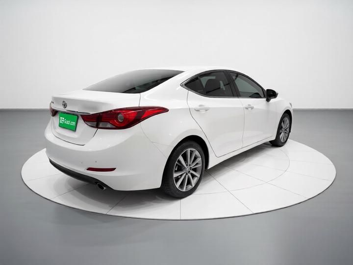 Elantra 2016 1.6L AT Premium photo 6