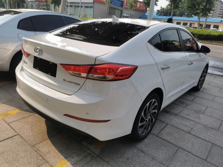 Elantra 2019 1.5L CVT Smart Elite photo 4