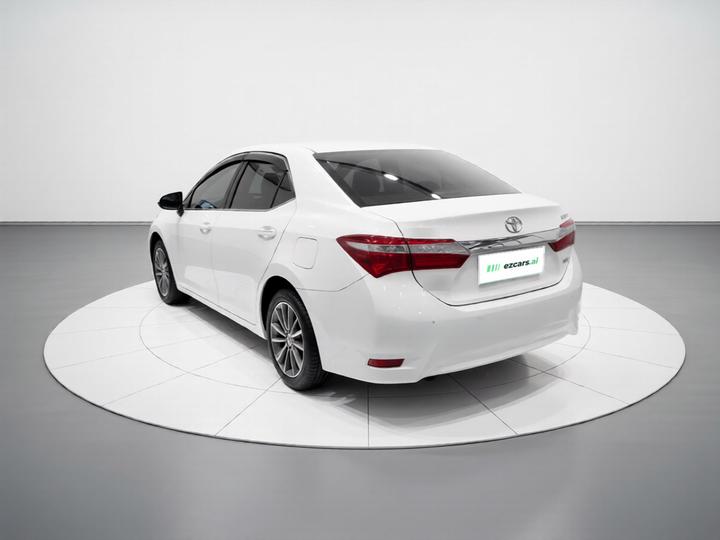 Corolla 2014 1.6L MT GL photo 4