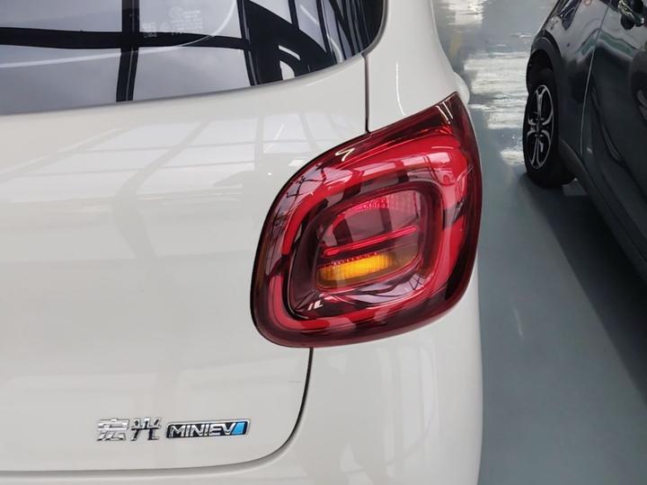 Hongguang MINIEV 2025 4th Gen 4-Door Advanced photo 7