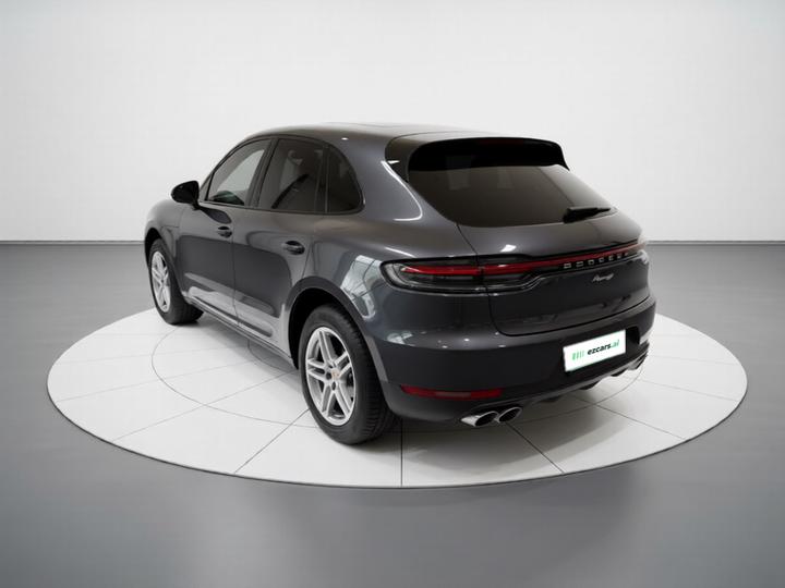 2018 Macan 2.0T photo 4