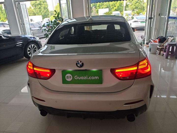 1 Series 2021 120i M Sport photo 3