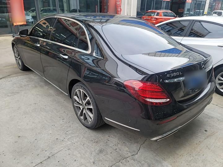 E-Class 2020 E 260 L photo 4