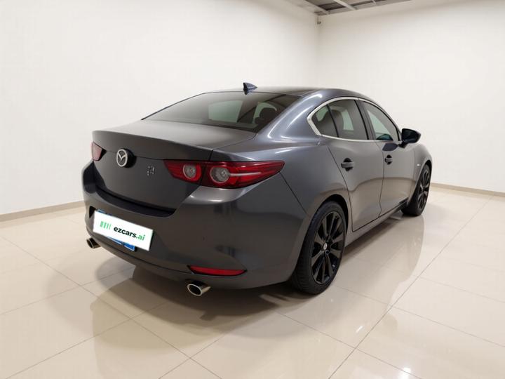 3 Axela 2022 2.0L AT photo 6