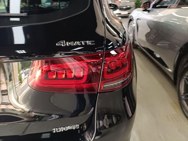 GLC 2021 GLC 260 L 4MATIC Dynamic photo 7