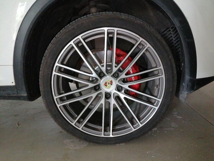 2015 Cayenne 3.0T photo 8