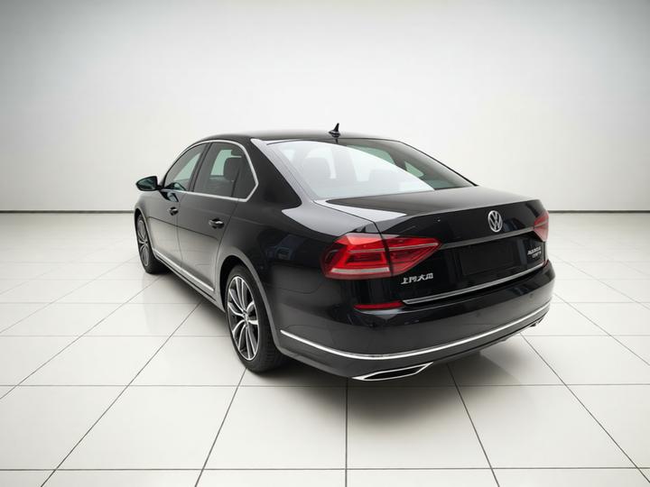 Passat 2017 330TSI DSG photo 4
