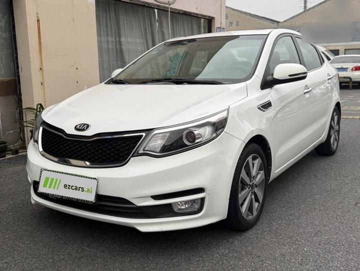 K2 2015 Sedan 1.6L AT Premium