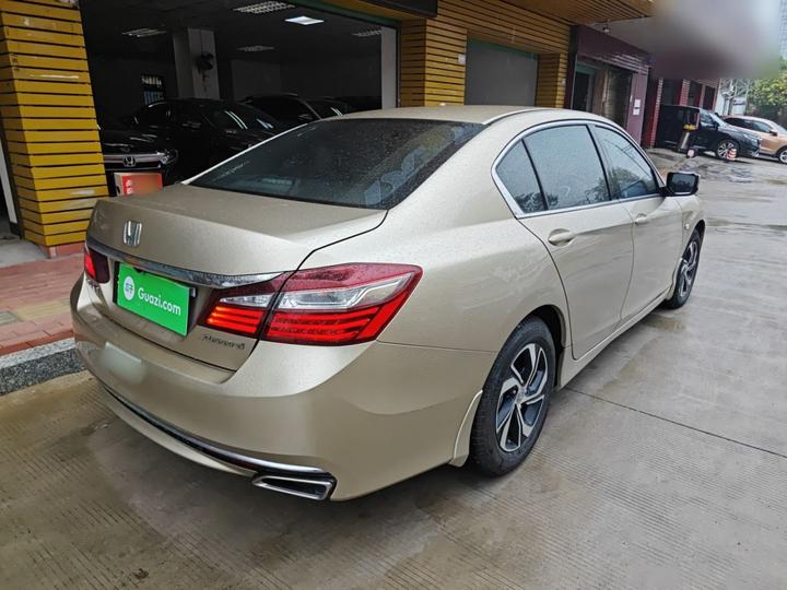 Accord 2016 2.0L Elite photo 4