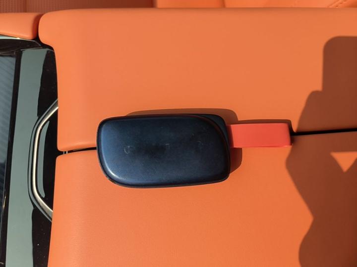 900 2025 2.0T Ultra 6-Seater photo 8