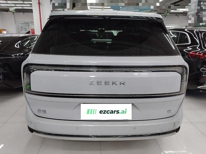 9X 2025 Ultra 70kWh 6-Seater photo 5