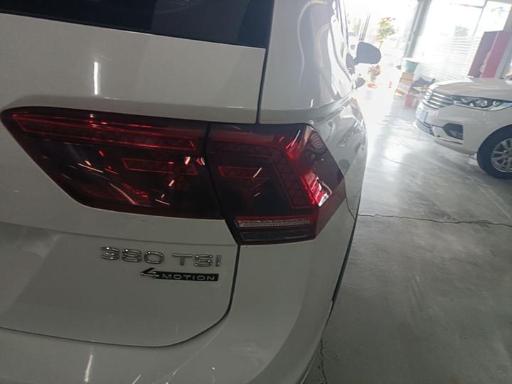 Tiguan L 2021 380TSI AT AWD R-Line Enjoy 7-Seater photo 7