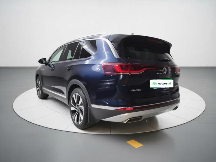 2023 Facelift 380TSI AWD Luxury Pro 6-Seater photo 4
