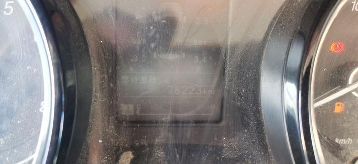 Wuling 2021 1.5T MT Luxury photo 3