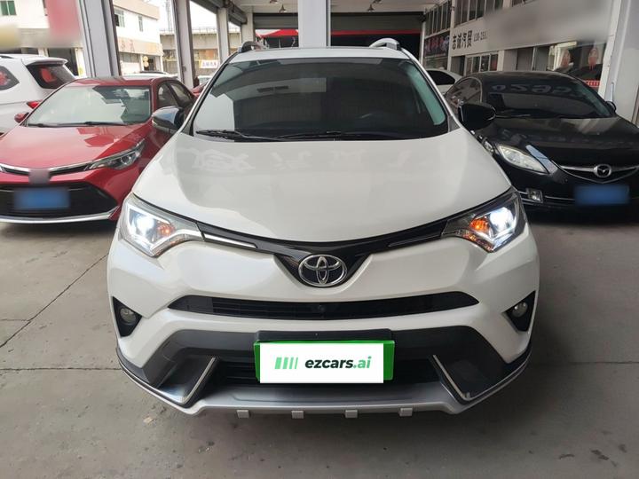 RAV4 2018 2.0L CVT RWD X photo 2