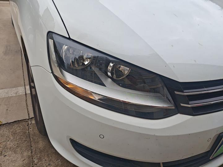 2017 380TSI 6-Seater photo 7
