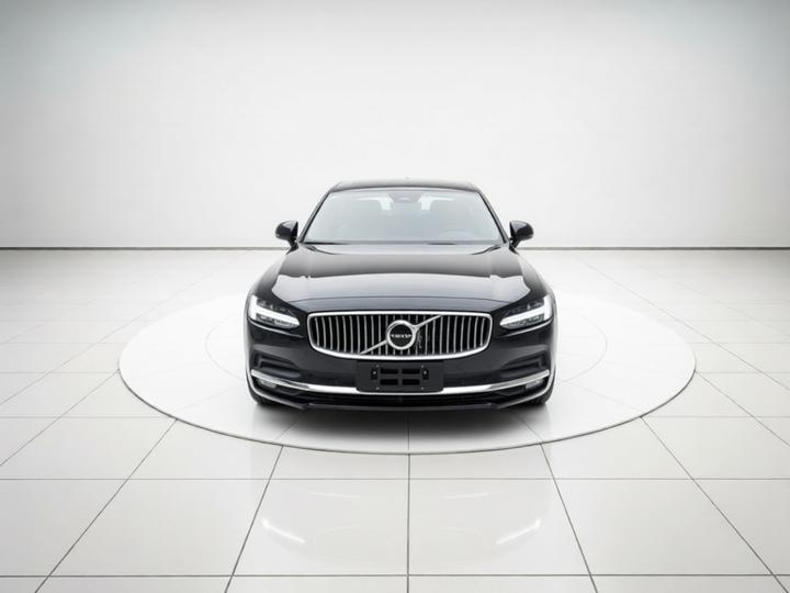 S90 2025 B5 Luxury photo 2