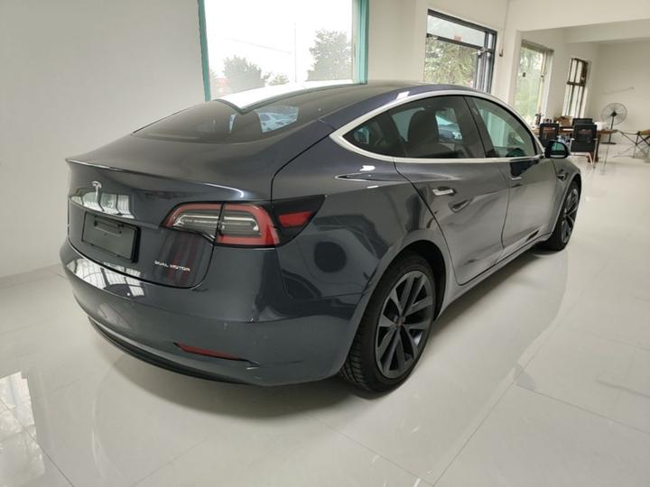Model 3 Imported 2019 Long Range AWD photo 6