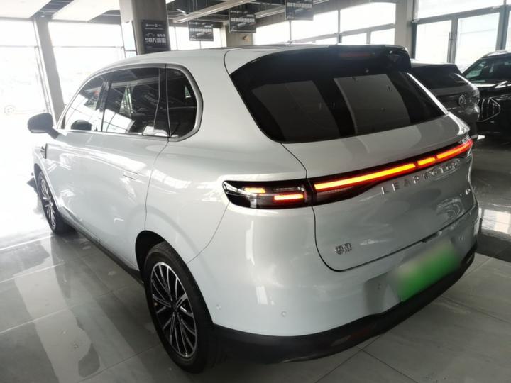 Leapmotor B10 2025 510 Enjoy photo 4