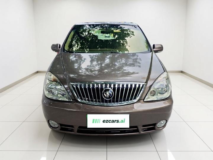 GL8 2014 2.4L Classic photo 2