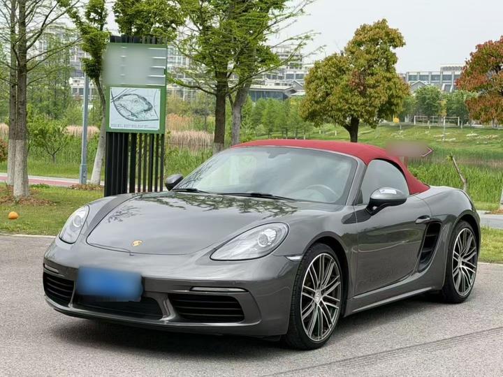 718 2018 Boxster 2.0T
