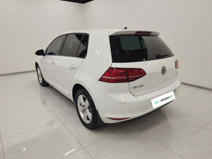 Golf 2015 1.6L AT Comfort photo 4
