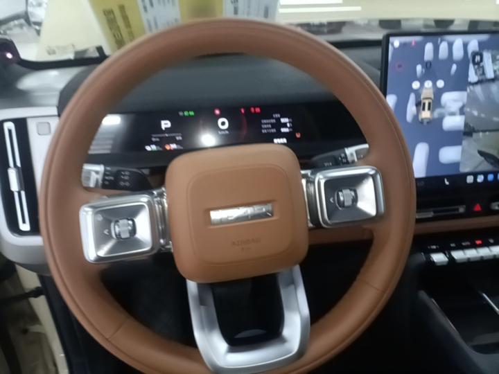 iCAR V27 2026 200KM AWD 700 photo 5