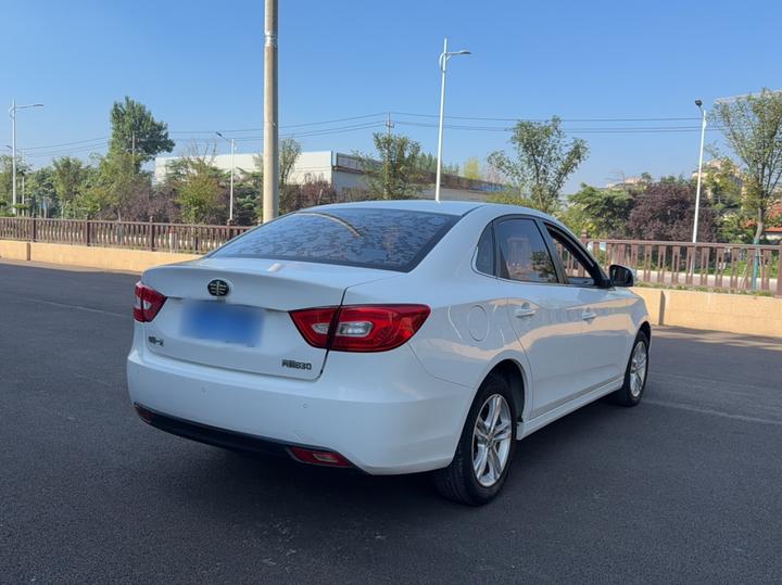 Bestune B30 2019 1.6L AT Comfort photo 3