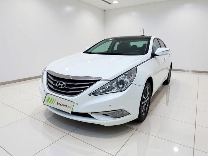 Sonata 2015 Classic 2.0L AT Leading