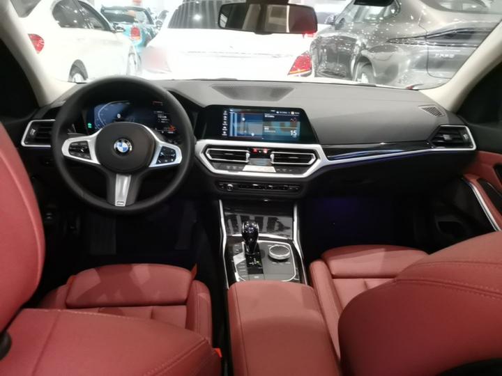3 Series 2021 325Li M Sport Package photo 5