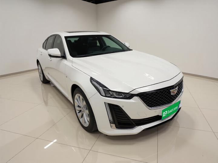 CT5 2023 28T Luxury Standard photo 3