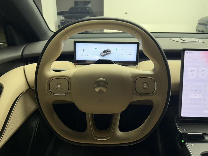 ET5T 2023 75kWh Touring photo 5