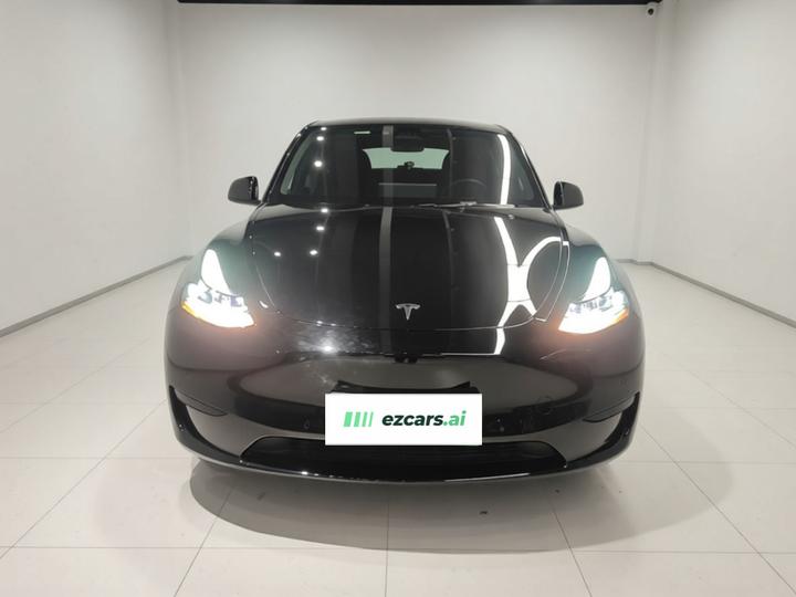 Model Y 2022 RWD photo 2